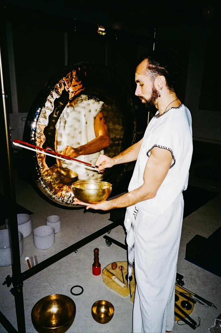 Gong Circle